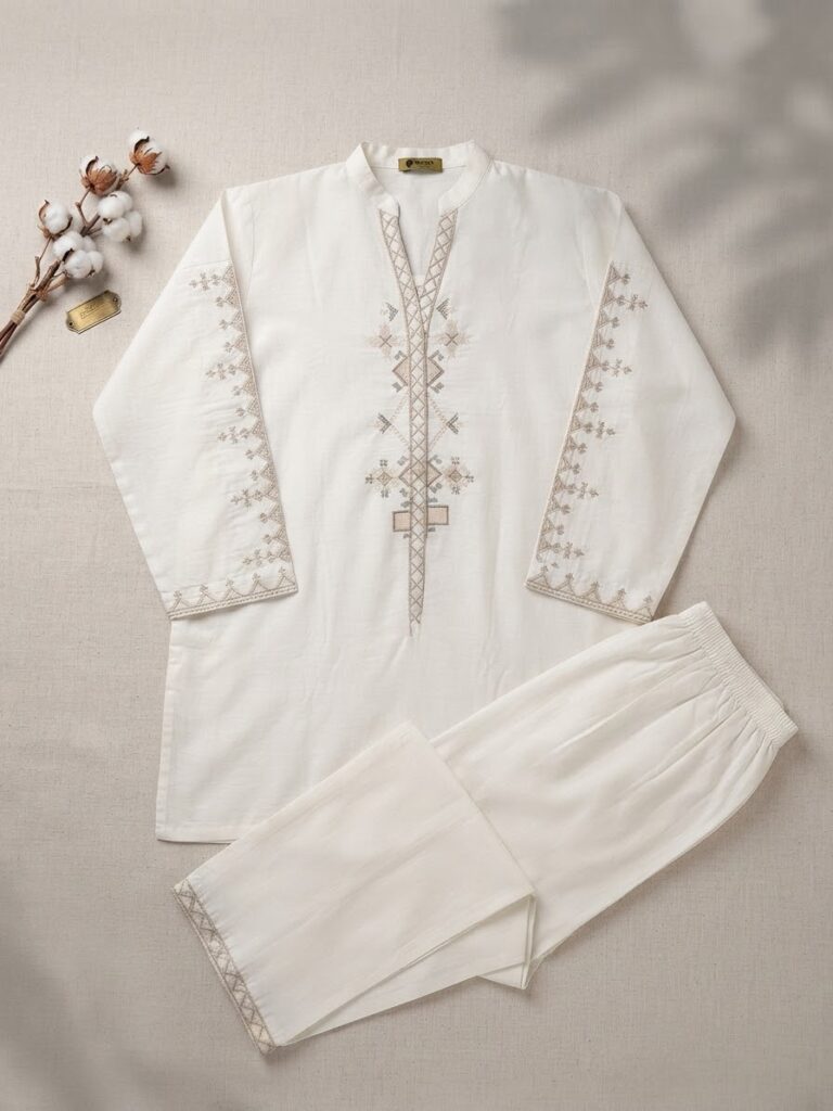 Off white summer touch 2pcs